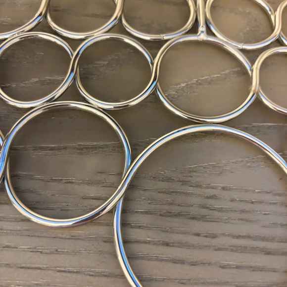 Amazon Silver Scarf Hanger - Picture 8 of 11